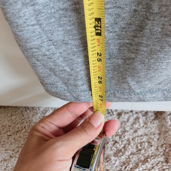 NWT tshirt - Picture 6 of 7